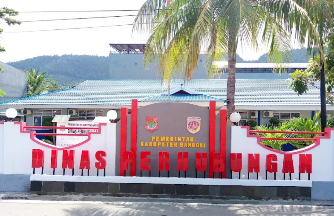 Pemkab Banggai Lakukan Penanganan Darurat Pelabuhan Rakyat Luwuk