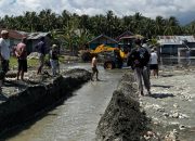 Gotong Royong Atasi Muara Tersumbat di Longkoga Barat