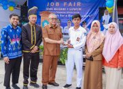 Job Fair SMKN 1 Luwuk Diserbu Pencari Kerja