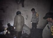 Pabrik Es dan Rumah Hangus Terbakar