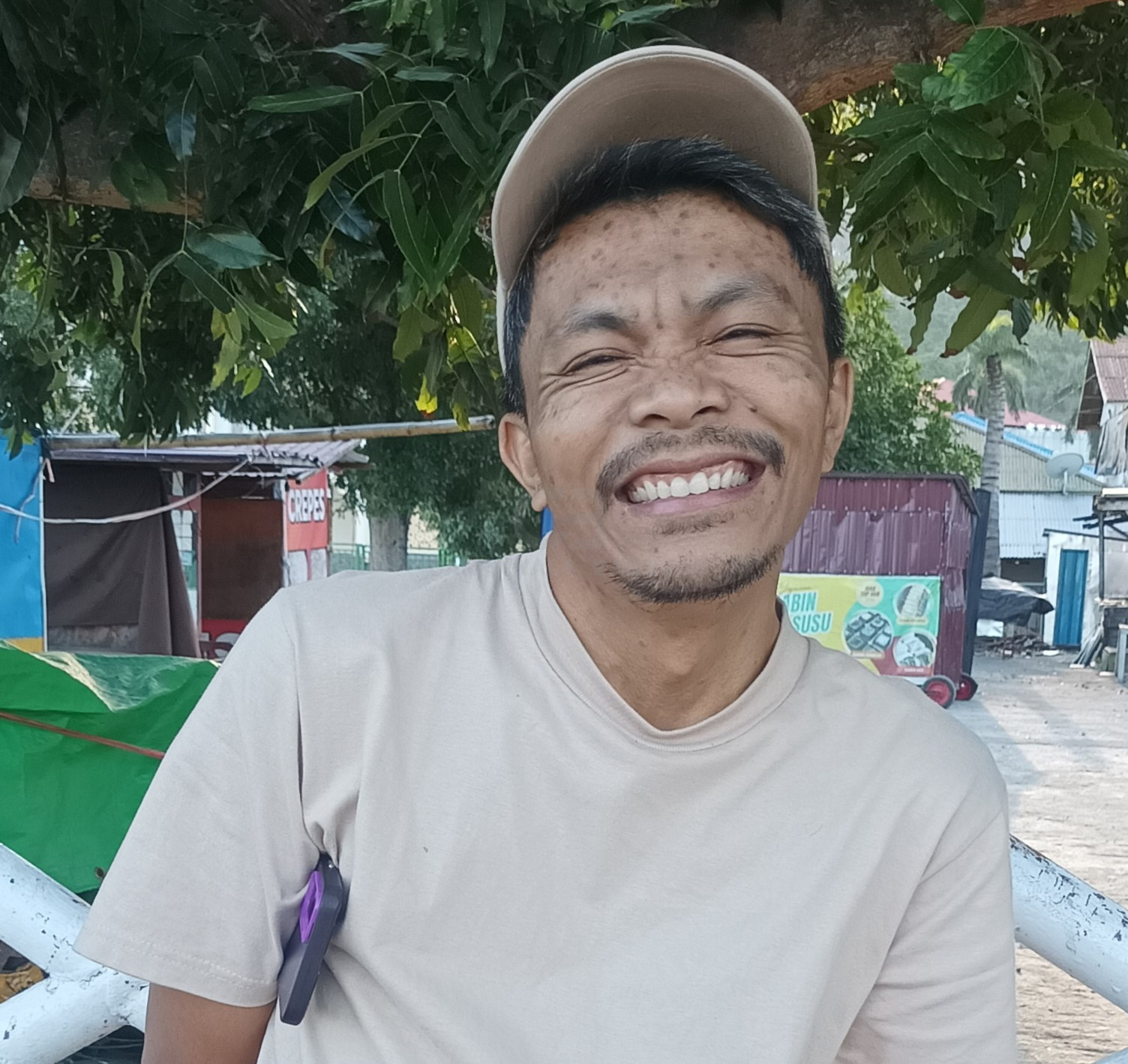 Pesanan Tak Biasa, Yayamo Kurir Luwuk Diorder Buntuti Suami