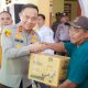 Kapolda Sulteng Bagikan Ratusan Paket Sembako