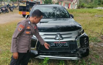 Pajero Hantam Motor di Jalan, Pemotor Patah Kaki