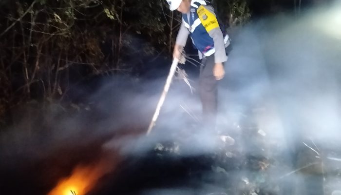 Api Mengancam Kawasan Suaka Margasatwa Lombuyan