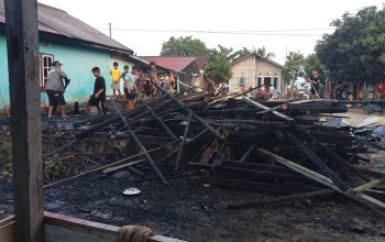 Rumah Kayu Lansia 92 Tahun Ludes Terbakar