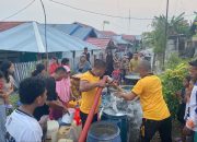 Pasok Air Bersih, Polisi Turunkan Mobil Water Cannon